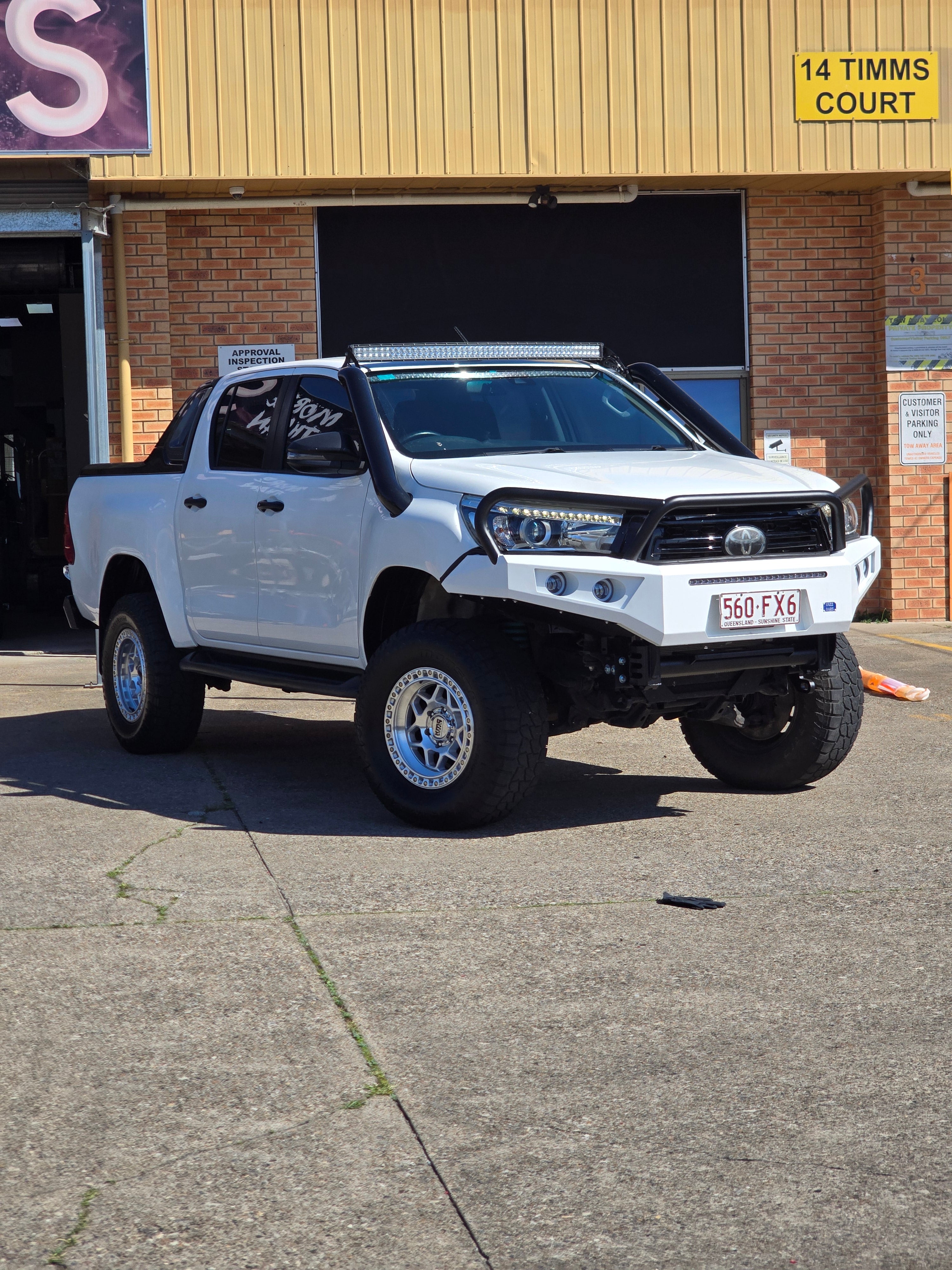 Toyota Hilux Razz Bar N80 15-20 PREORDER NOW FOR NOV 2026 APPROX!