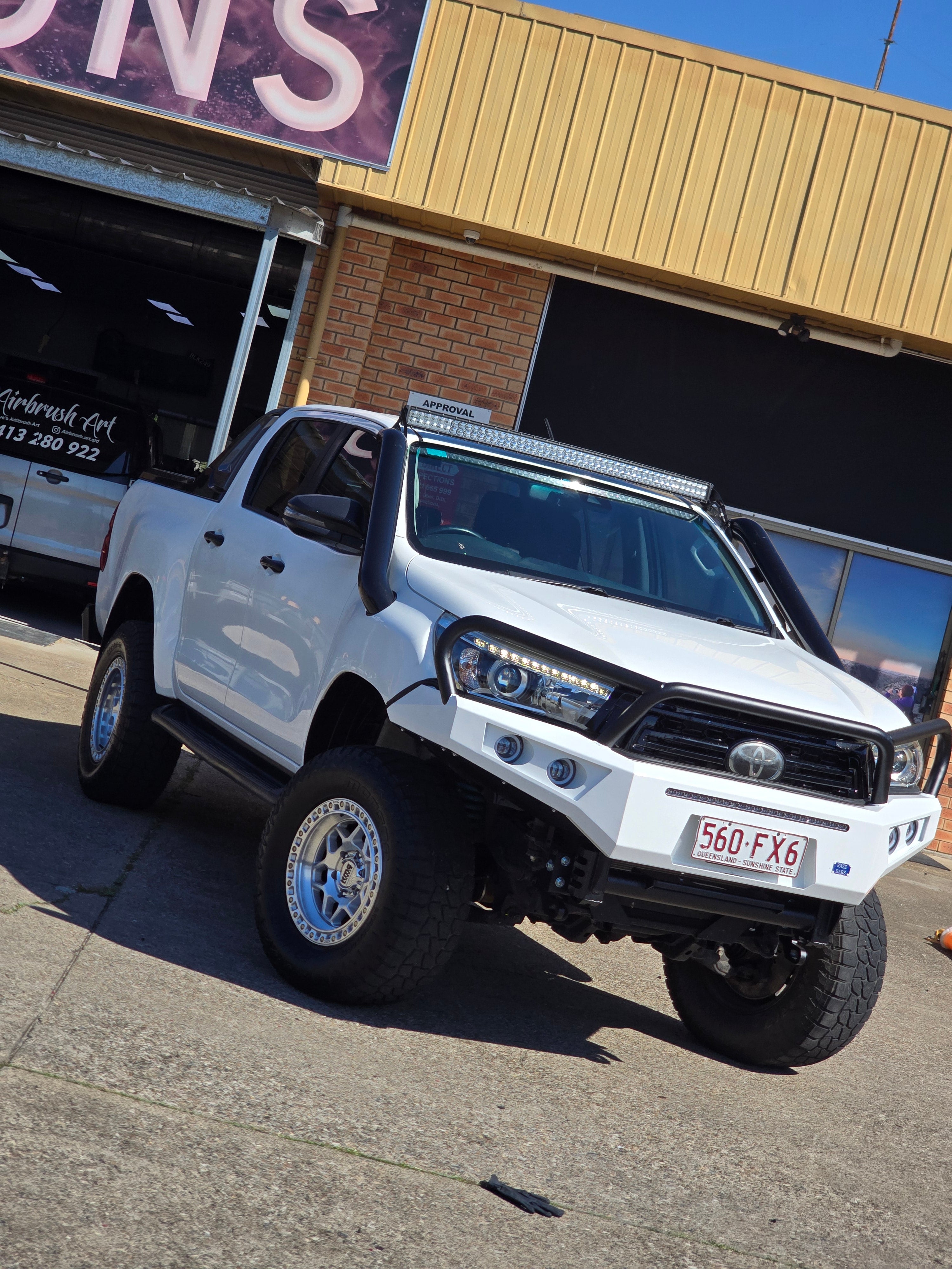 Toyota Hilux Razz Bar N80 15-20 PREORDER NOW FOR NOV 2026 APPROX!
