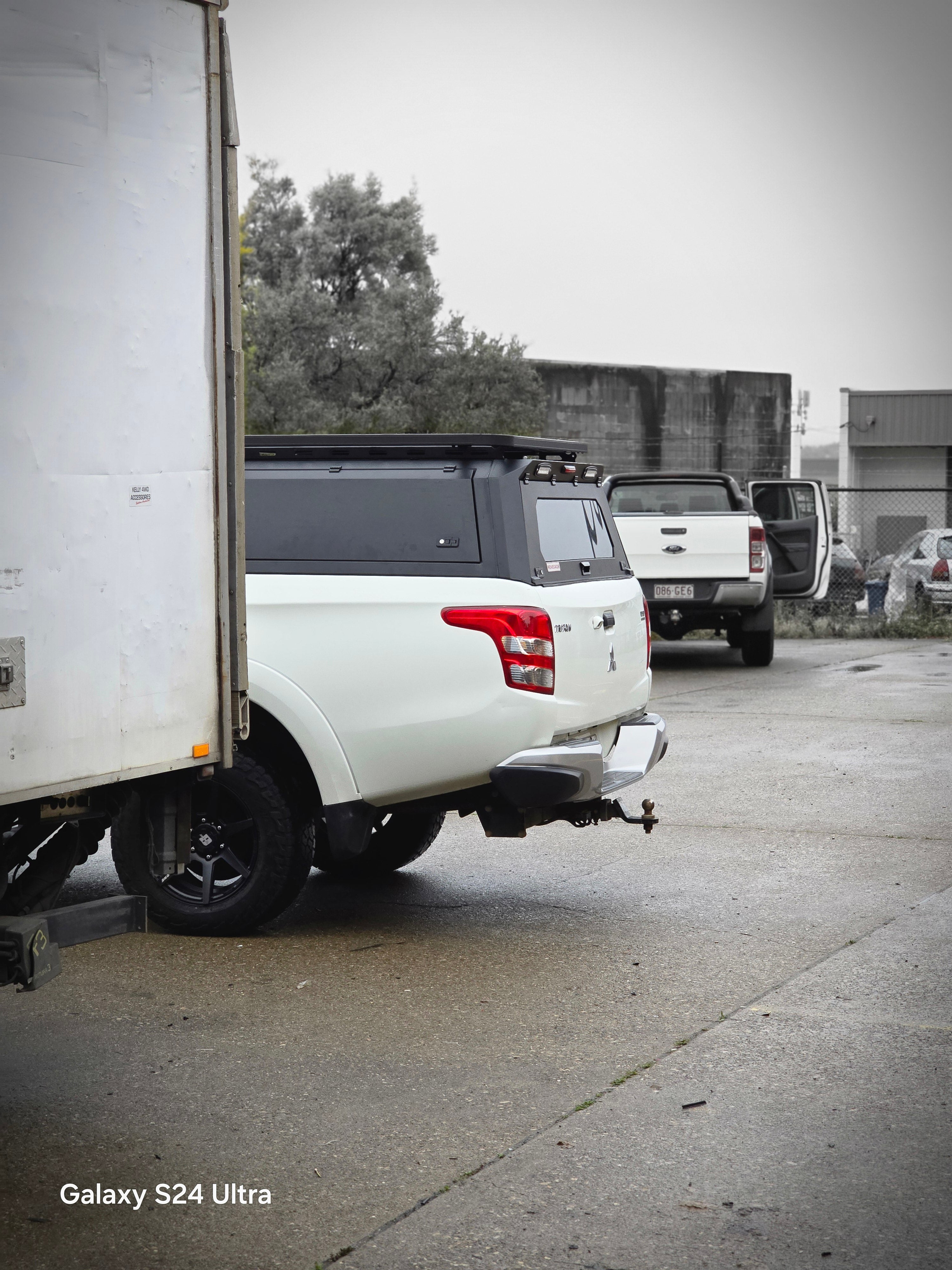 Mitsubishi Triton MQ & MR DUAL CABS