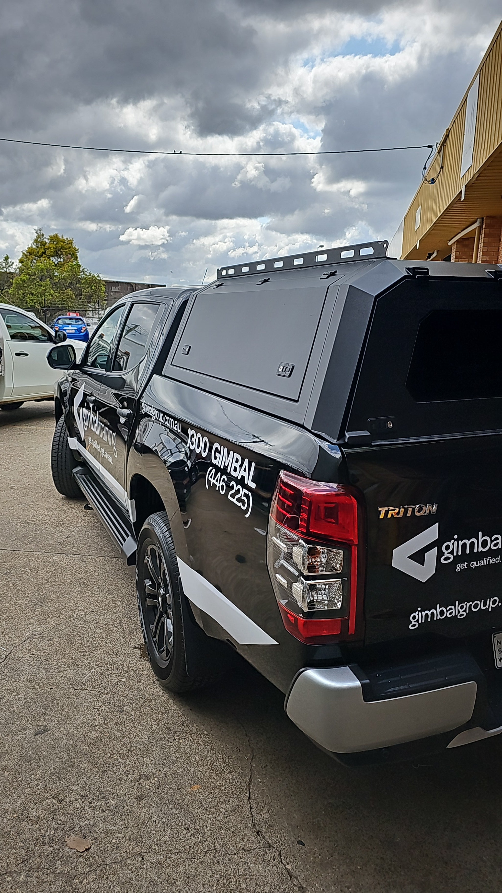 RENEGADE CANOPY ALUMINIUM TO SUIT MR & MQ TRITON DUAL CAB