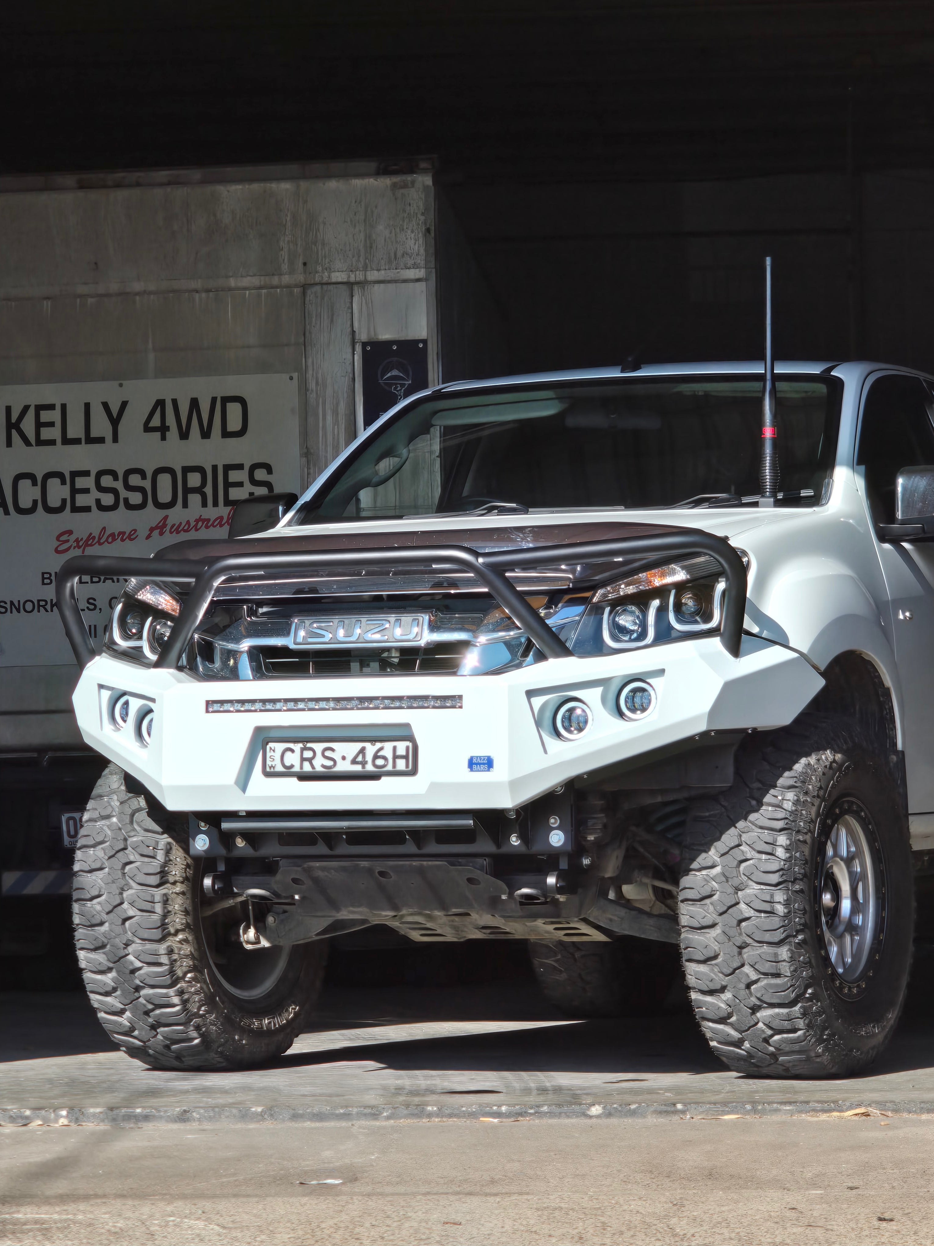 RAZZ BAR ANGRY EYES DMAX/ 12-16/ MUX 11/2013 - 04/17 PRE ORDER APPROX ARRIVAL APPROX NOV/DEC  2026 ORDER NOW TO LOCK 1 IN