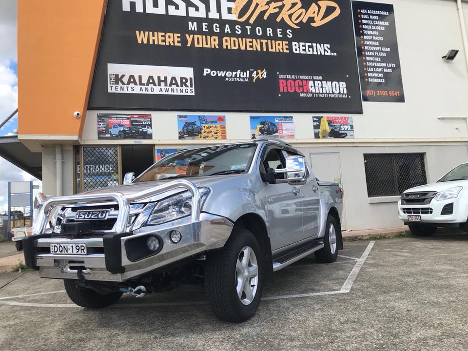 Isuzu DMAX Rockarmor Alloy Bull Bar (2012 - 2016)
