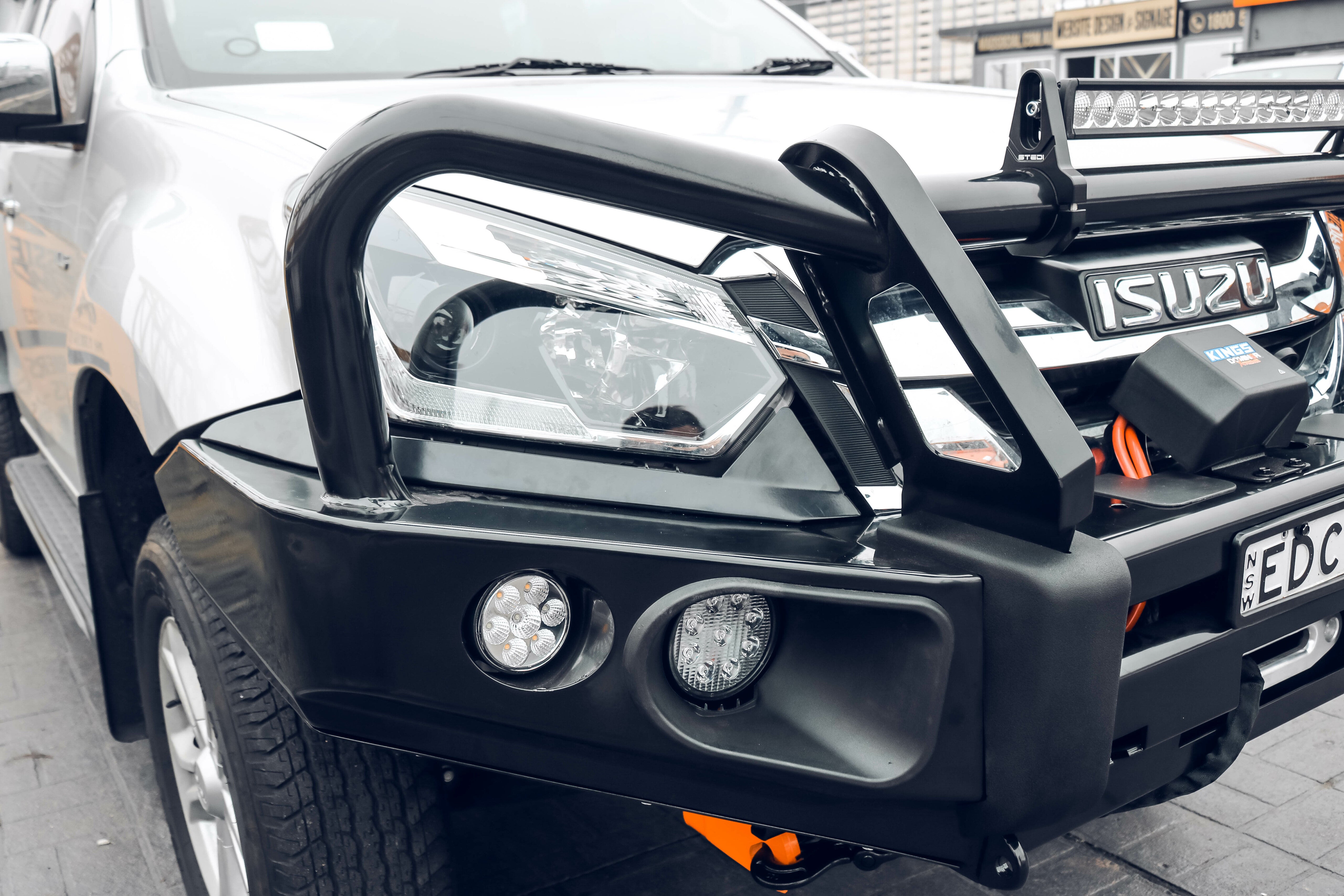 Isuzu DMAX 17+ Elite Rockarmor Bull Bar (Jan 17 - 2020)