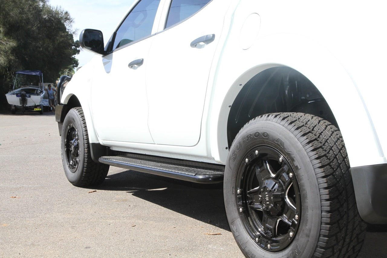MQ & MR Triton Rockarmor Rockslider Side Steps
