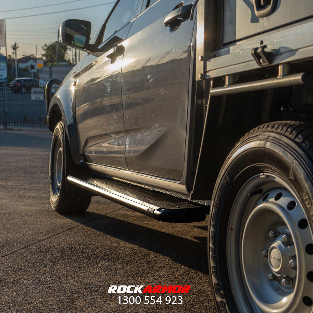 Isuzu DMAX GT Bull Bar + Rocksliders
